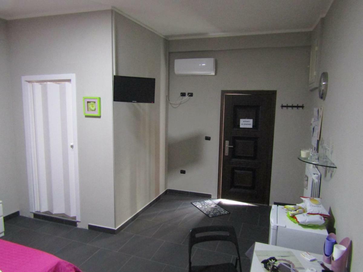 Tufaro B&B Private Room Macerata Campania Bagian luar foto