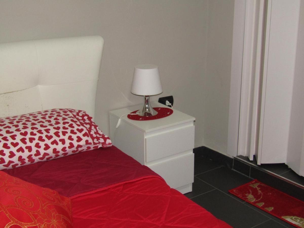 Tufaro B&B Private Room Macerata Campania Bagian luar foto